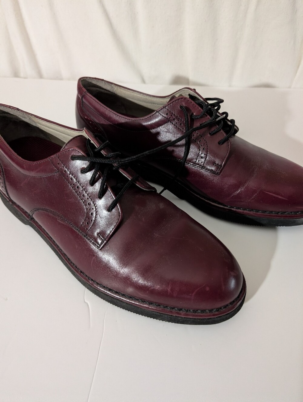Men's Burgundy Rockport Leather Derby Shoes, 7.5 M